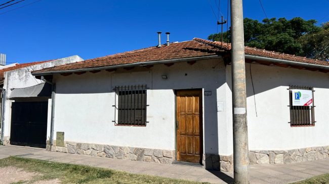 Zelarrayán y 1ro de Marzo