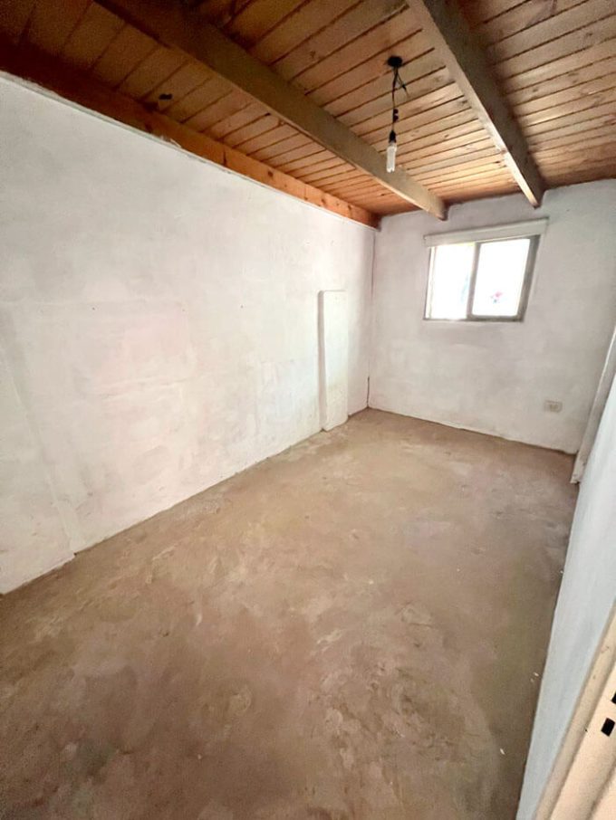 Casa a reciclar en calle Berutti 1000