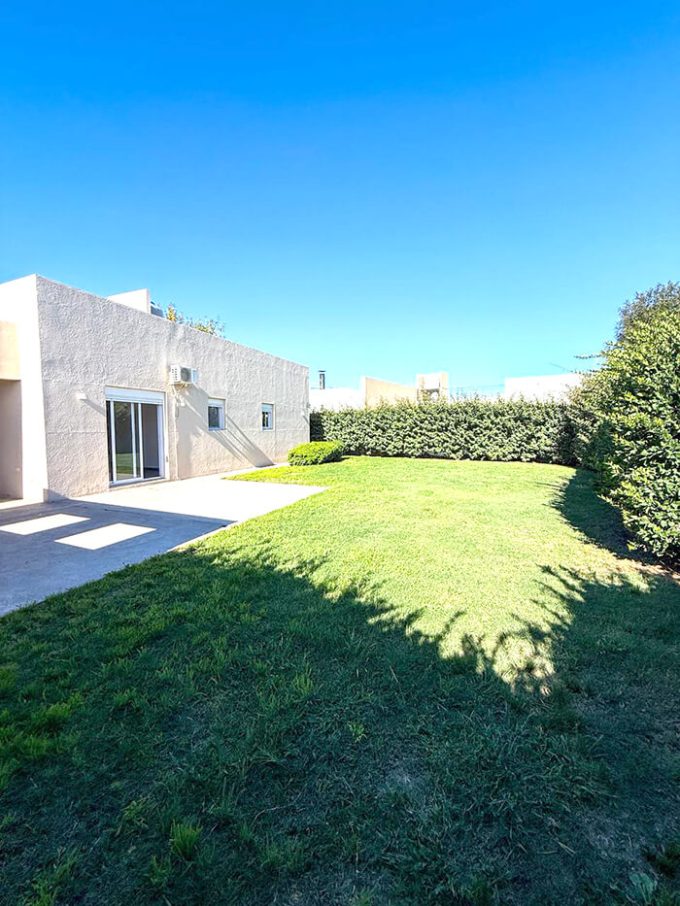 Barrio Las Cañitas - Vende Ferrari Propiedades